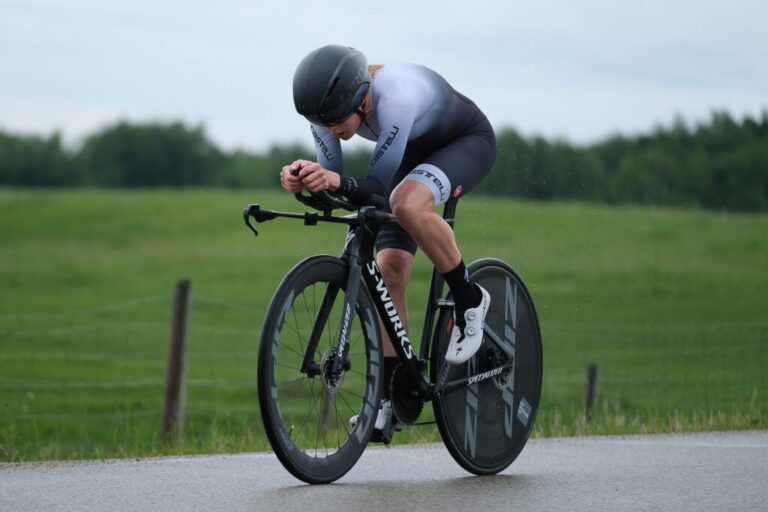 SRAM oznamuje soupisku profesionálních triatlonistů pro rok 2024